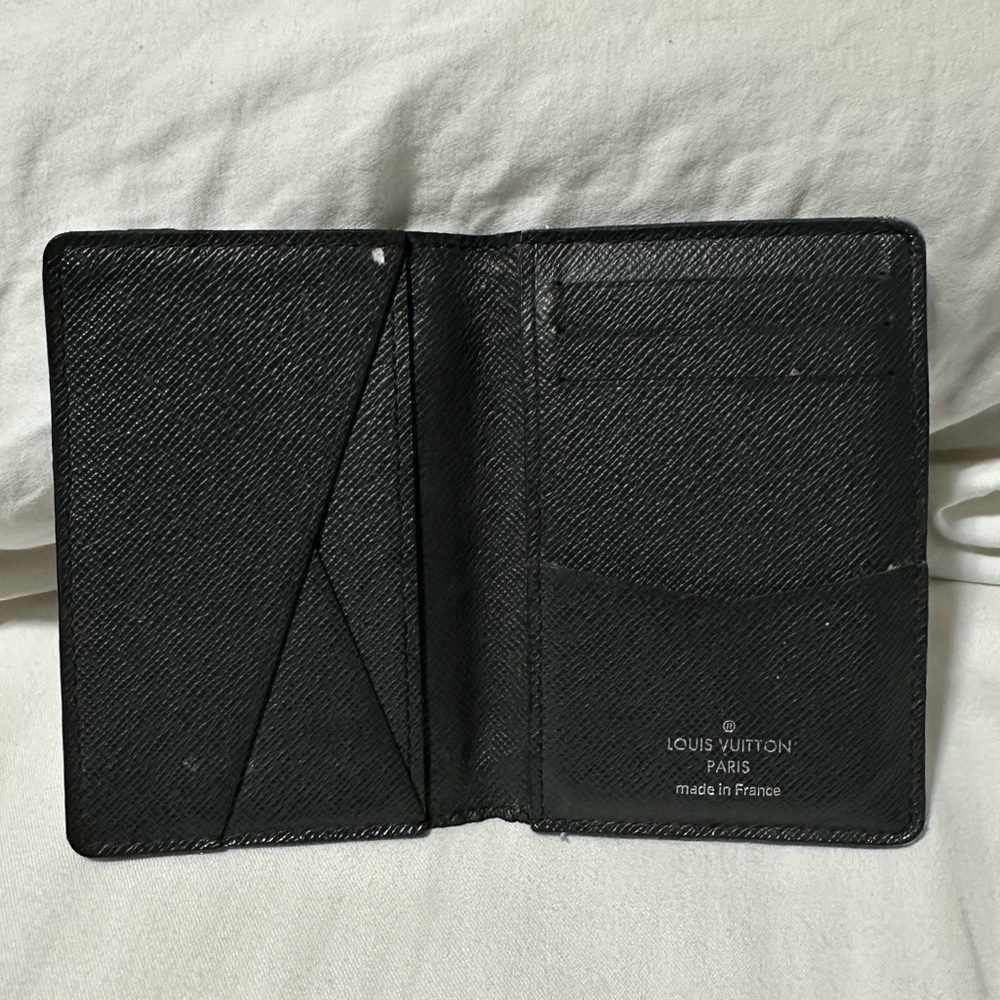 Louis Vuitton Men Wallet / card holder - Picture 4 of 5
